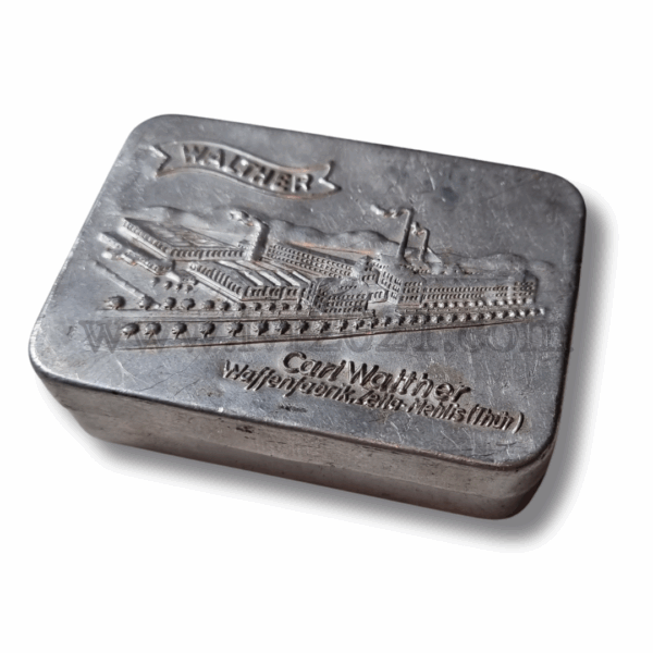 Walther Zella Mehlis cleaning tin (with horsehair)