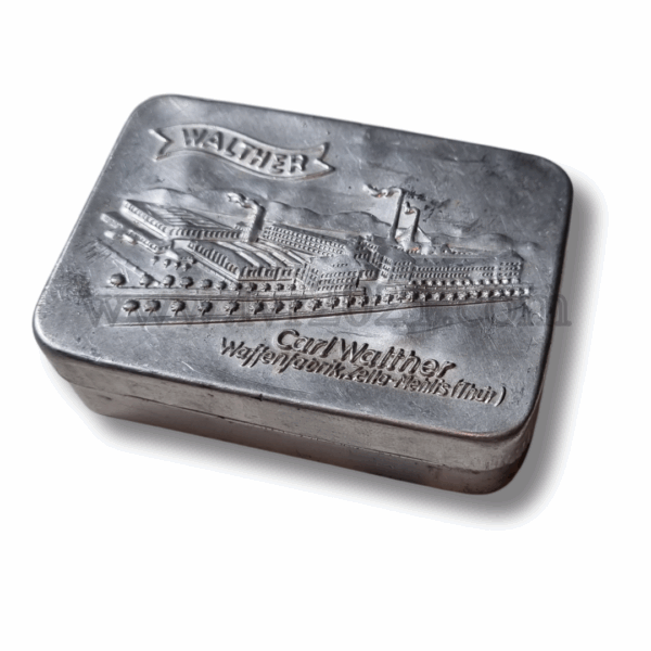 Walther Zella Mehlis cleaning tin (with horsehair)