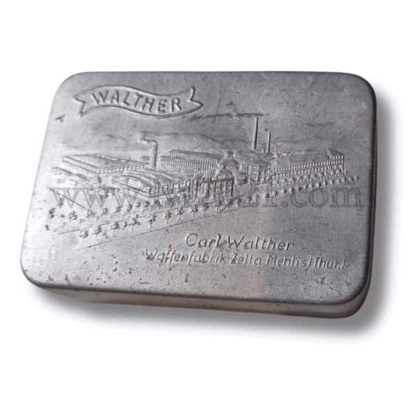 Mint Walther Zella Mehlis cleaning tin (with horsehair)